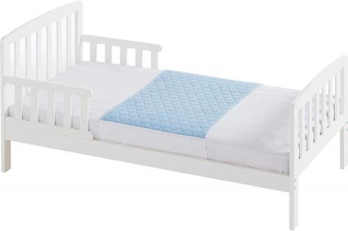 Kylie Absorbent Bed Pad With Wings