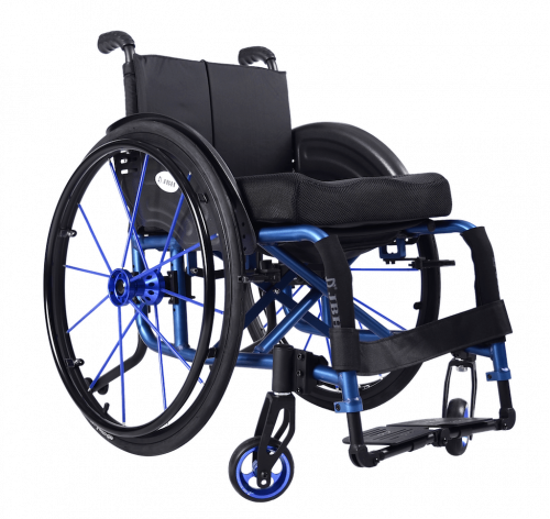 S02 Deluxe Wheelchair