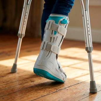 Adjustable Orthopedic Boot